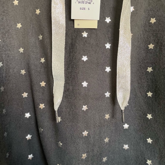 Rowa Hooded Oversized Star Cropped Sweater - Size S - Picture 4 of 13